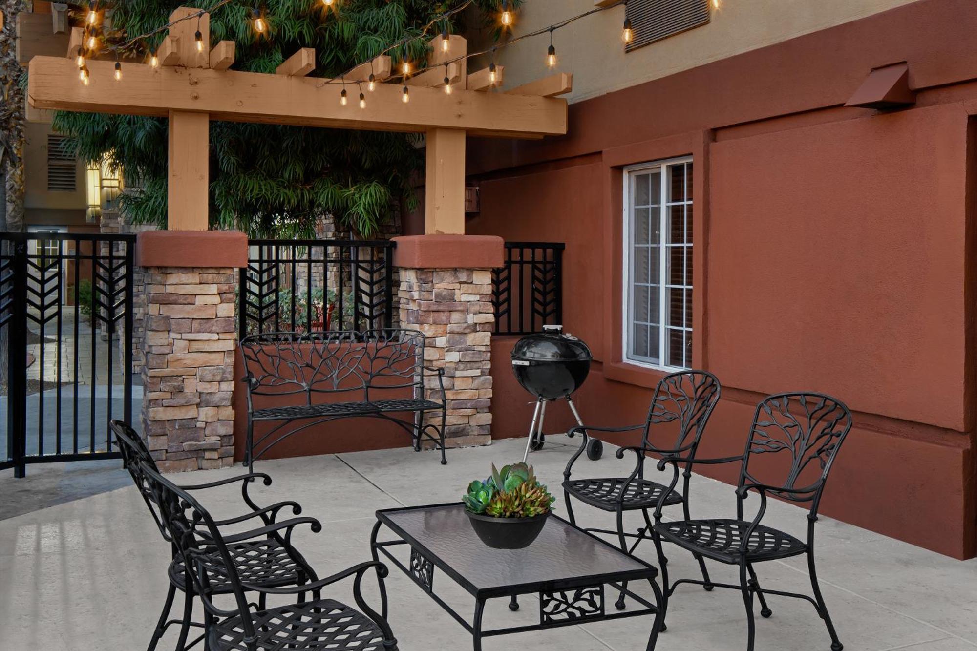 Larkspur Landing Extended Stay Suites Folsom Ngoại thất bức ảnh